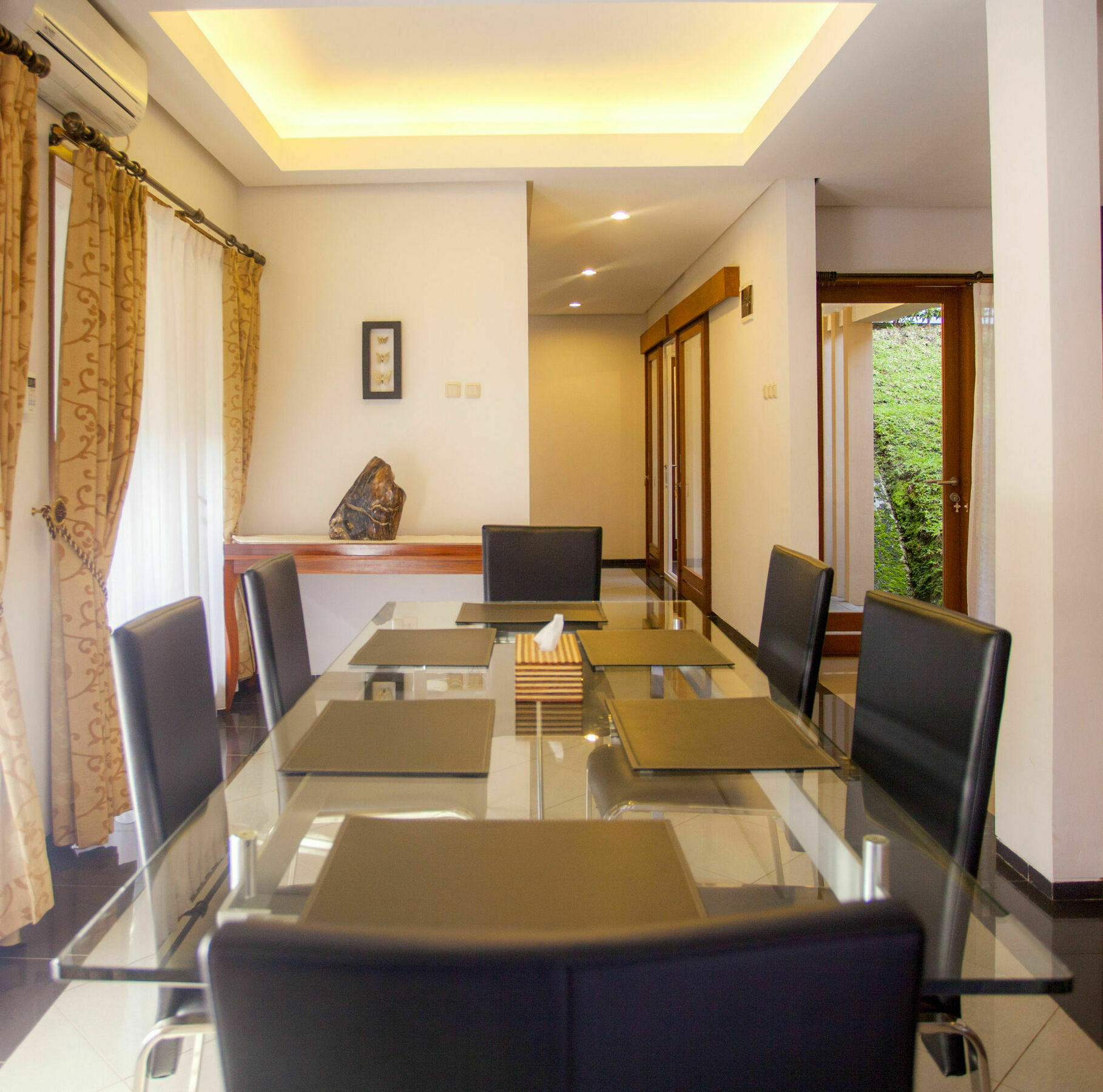 Kencana Villa Dago Бандунг Екстериор снимка